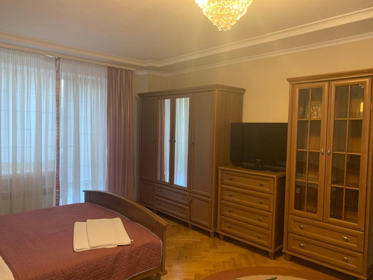 Villa Celebrity Kam'janec'-Podil's'kyj Esterno foto
