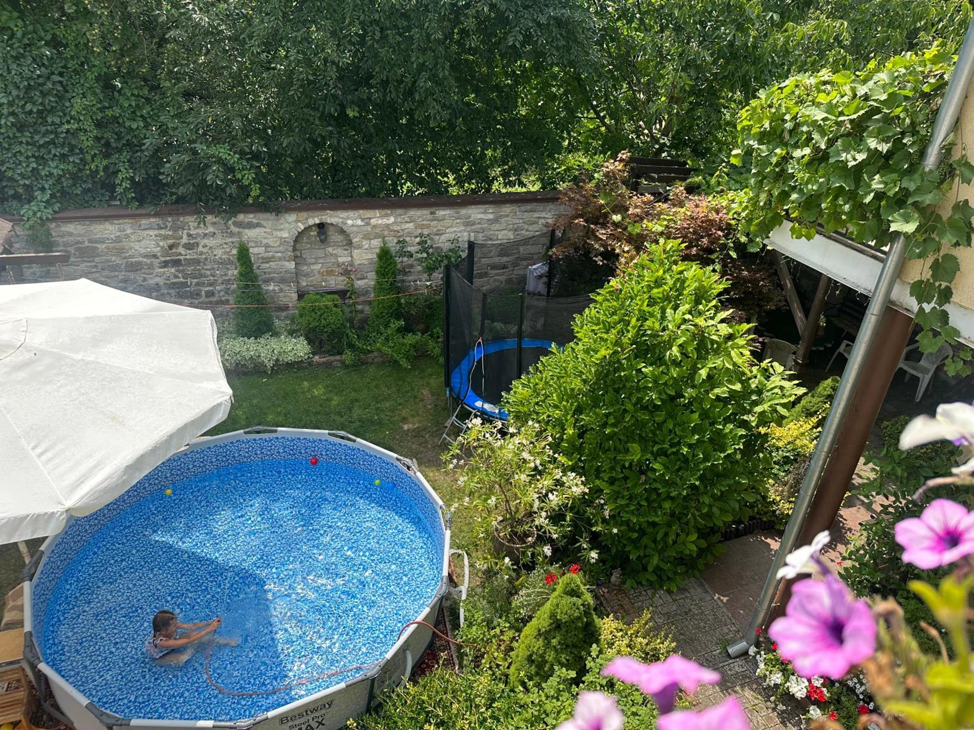 Villa Celebrity Kam'janec'-Podil's'kyj Esterno foto