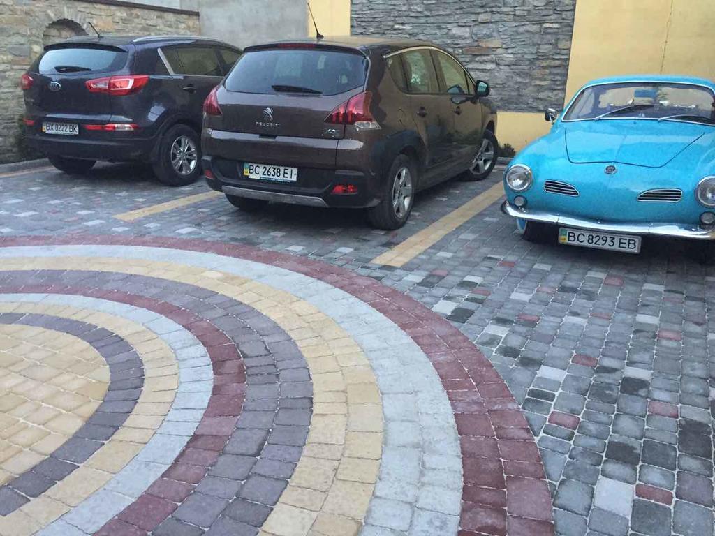 Villa Celebrity Kam'janec'-Podil's'kyj Esterno foto